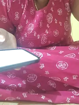 TamilLavanya75 online show from March 12, 2:53 pm