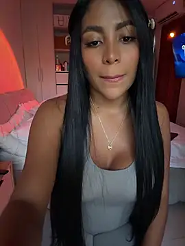 SaraValentina11 online show from July 27, 10:40 pm