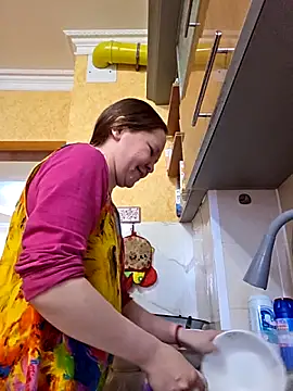  LOLA-LOLA  online show from March 18, 2:00 pm