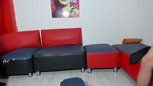 Diamantdemondestroy online show from March 11, 8:33 pm