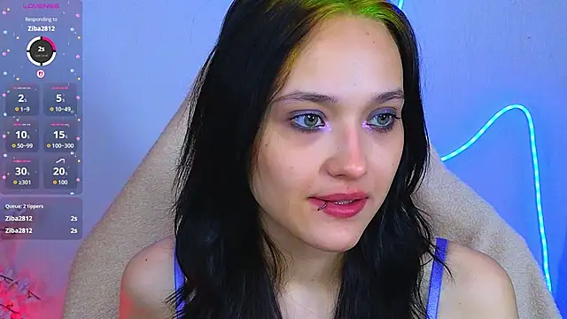 DarcyBlackwood online show from April 21, 1:42 am