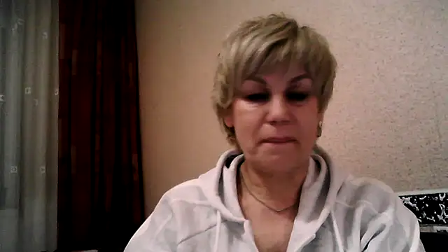 TatkaYang online show from April 26, 7:22 pm