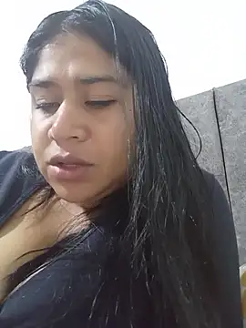 LexyJohnnes  online show from April 21, 2:26 am