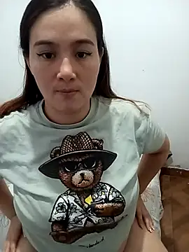 Brittany G online show from April 25, 10:07 pm