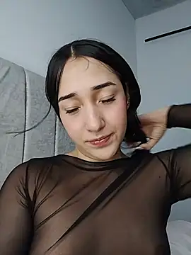 isabellaHill2 online show from July 9, 1:19 am