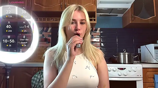 ivygenesis online show from April 13, 2:51 pm