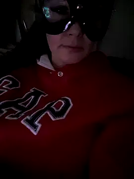 pimentinha02 online show from June 16, 8:21 pm