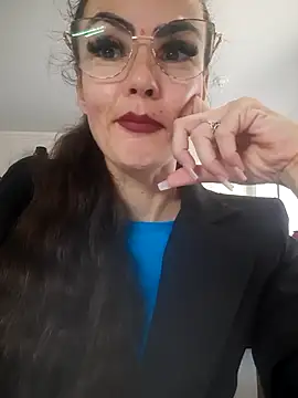 pimentinha02 online show from April 30, 12:43 pm