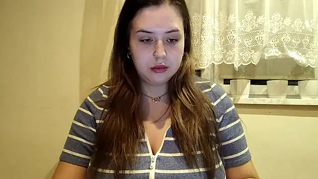 LolaSeduce online show from April 3, 6:39 pm