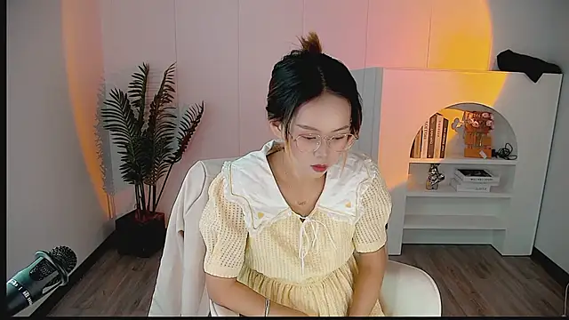 zhoulan-bb online show from April 22, 2:52 am