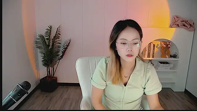 zhoulan-bb online show from April 27, 2:41 am