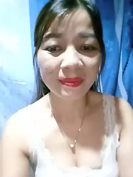 Yiyi102300 online show from July 15, 10:31 am