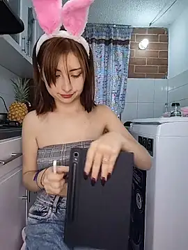 PaoMonoba online show from April 1, 9:01 pm