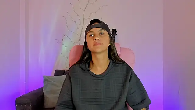 owenfoxx online show from April 29, 2:04 am