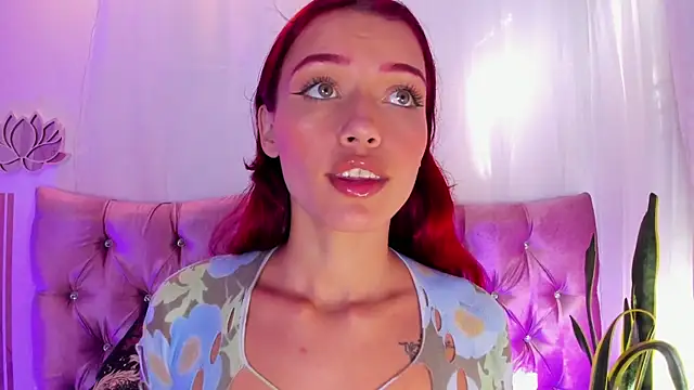 Cherry Scarlet  online show from July 28, 8:52 pm