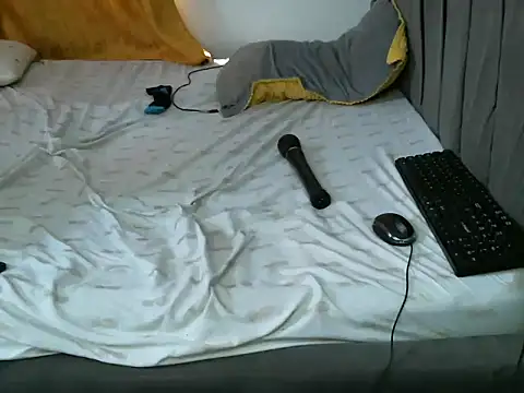 Riri2550 online show from March 15, 12:18 pm