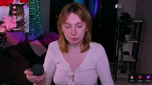 susie miu online show from June 17, 9:49 pm