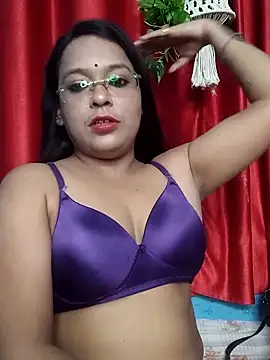 hornyrosy321 online show from April 12, 5:38 pm