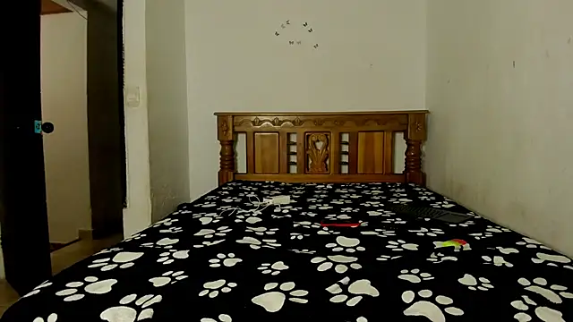 Scarlett and klynton online show from March 17, 5:44 am