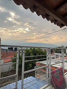 Lacolorinaa online show from March 17, 12:09 pm