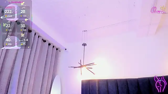 kirasweet7 online show from April 26, 3:37 am