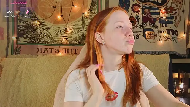 Sparky fox online show from April 26, 12:30 am