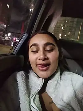 Mia skyy18 online show from June 4, 4:39 am