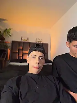 SebastianReed  online show from April 14, 5:07 am