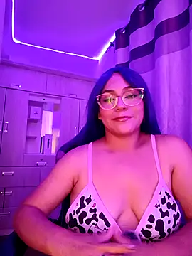 PiscisGirl online show from April 26, 7:06 am