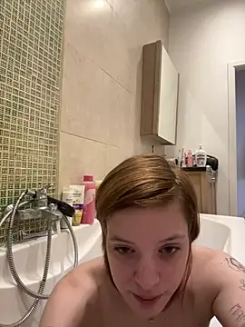 jessebell2003 online show from April 13, 6:09 pm