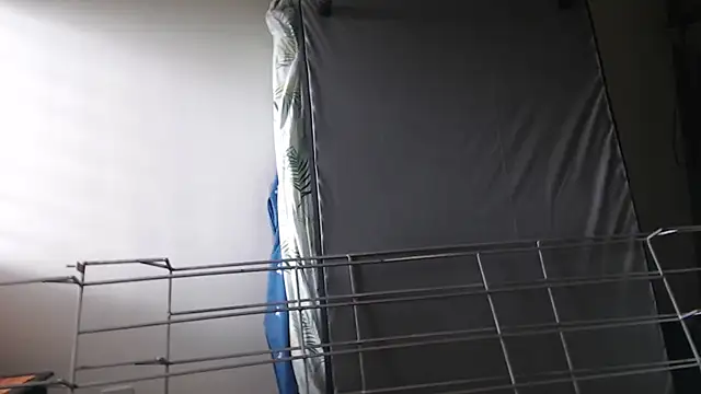Taniafirelux online show from April 11, 3:59 pm