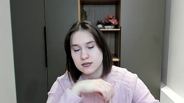 CarlotaLofing online show from March 19, 5:34 am