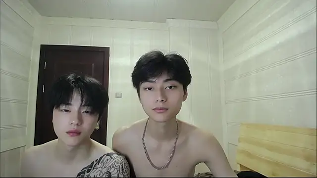 XX-XIUXIU online show from May 13, 1:50 pm