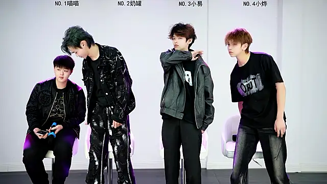 handsomeboy-002 online show from March 17, 10:08 am