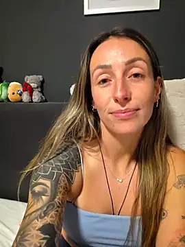 NicoleKaiser online show from May 7, 7:17 pm
