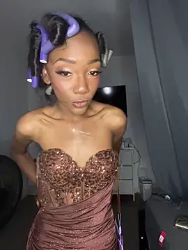 rosesgard3n online show from April 3, 12:30 am