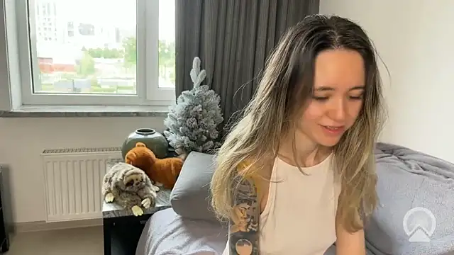 Zero  Calories  online show from June 15, 8:47 am
