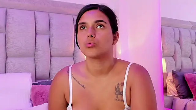 LunaSofty online show from March 28, 5:56 pm
