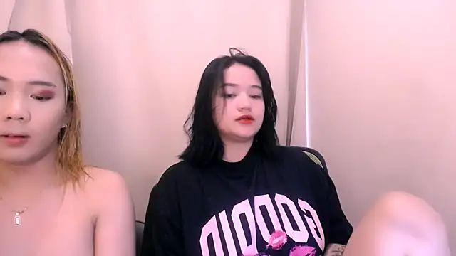 hugecock collins online show from April 18, 1:52 am