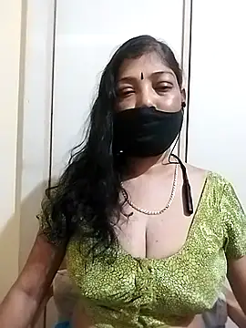 SanthiyaTamil01 online show from April 20, 8:56 pm