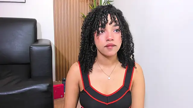 JazmyXXX online show from May 18, 7:42 pm
