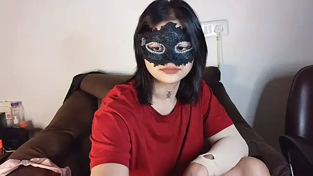 Punjabi baddie  online show from July 10, 5:35 pm