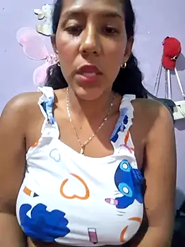 emily fox01 online show from June 2, 4:35 am