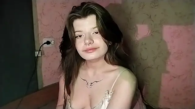 Eva Ange online show from May 14, 6:47 pm