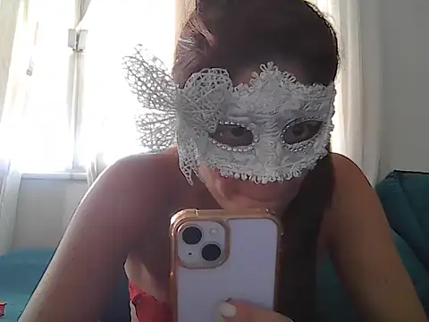 Mermaid Alien online show from April 4, 7:13 pm