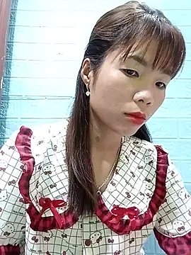 AmyLinee01 online show from July 15, 12:21 pm