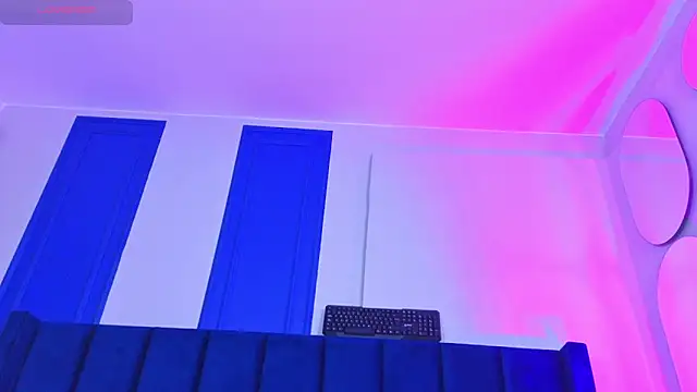 lanemugler online show from April 27, 1:52 pm