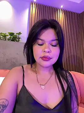 Ada johansenn online show from April 7, 11:56 am