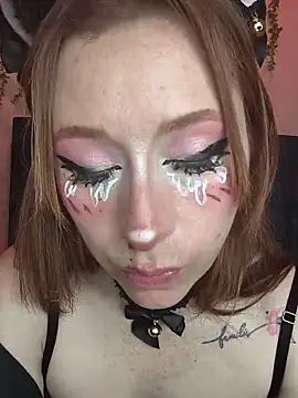 Amber prada online show from May 10, 10:34 pm