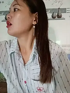 meg 06 online show from June 28, 1:23 am